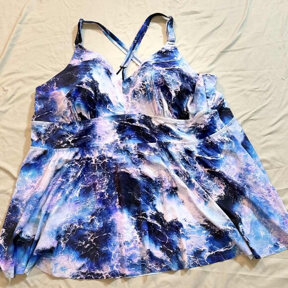 Torrid Blue/White Tie-Dye Swim Dress / Top SIZE 5 - Picture 2 of 9